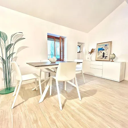 Marsala 31 Apartmán Rapallo